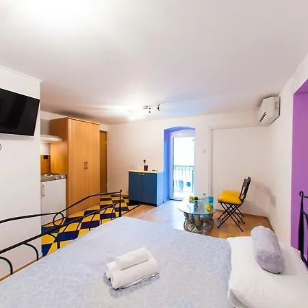 Sunny Star * 斯普利特